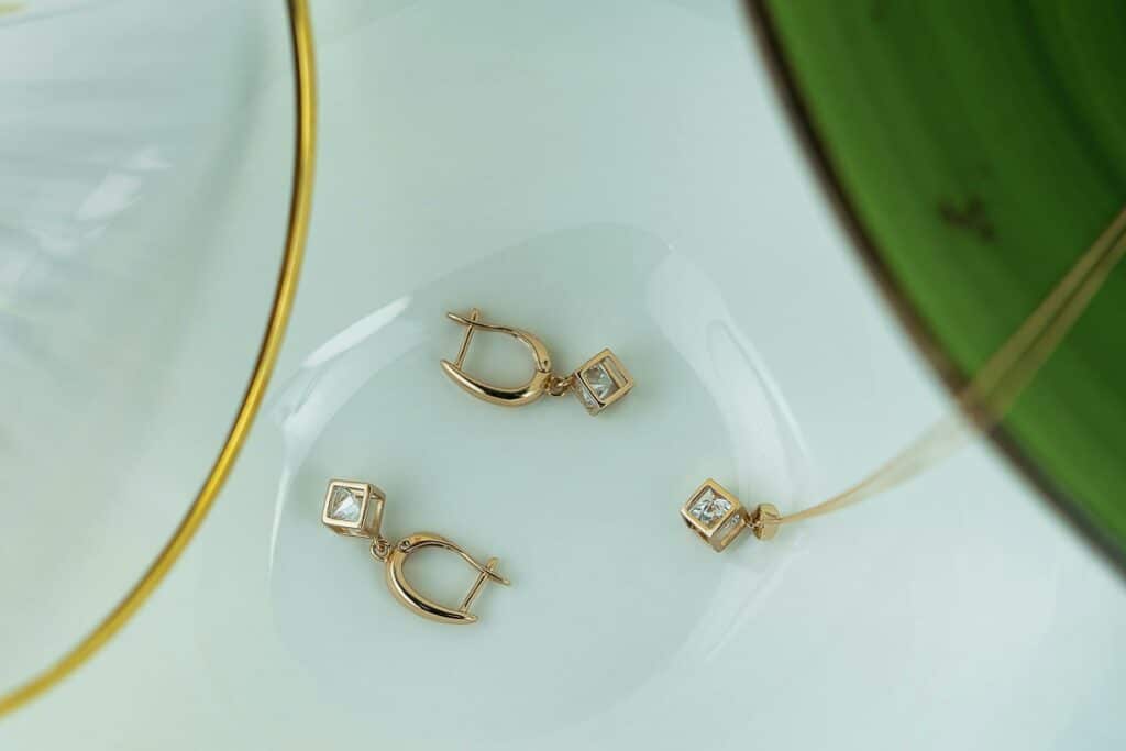 sell diamond jewelry