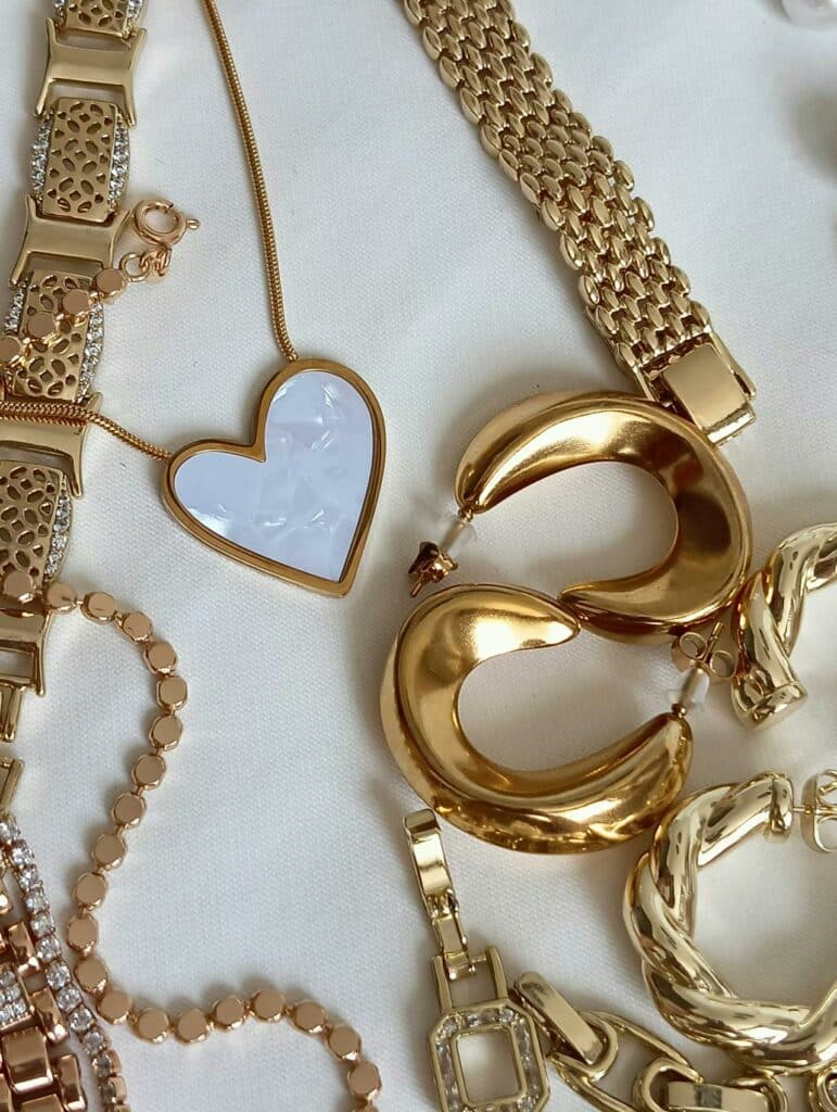 gold jewelry